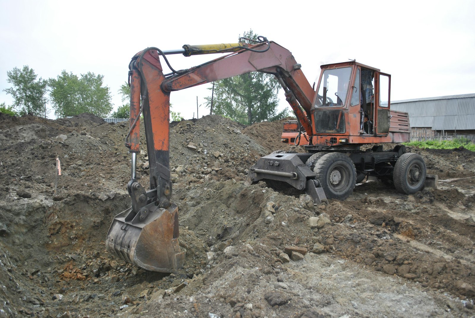 Excavation & Earth Moving
